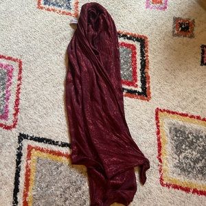 Dark red shimmer scarf